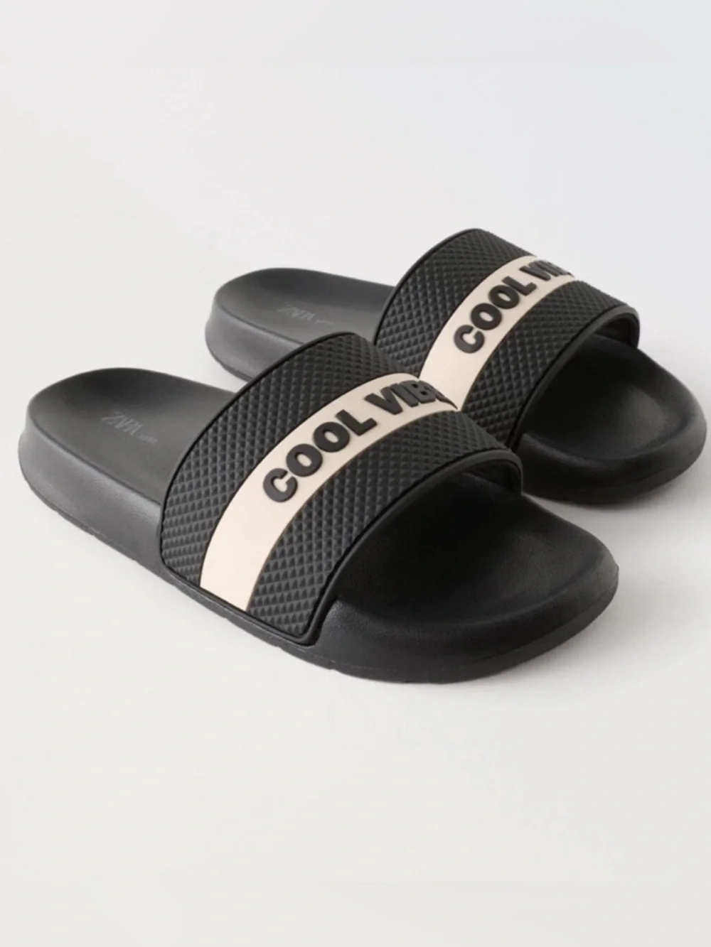 Zara Kids - Cool Vibes - Black Textured Slide Sandals